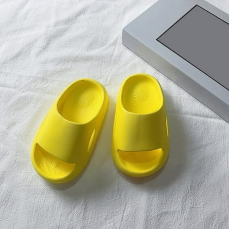 Boys And Girls Non-slip Simple Solid Color Outer Wear Soft Bottom Cute Sandals And Slippers
Boys And Girls Non-slip Simple Solid Color Outer Wear Soft Bottom Cute Sandals And Slippers