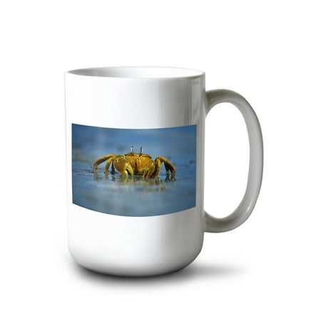15 fl oz Ceramic Mug Crab on Beach Dishwasher & Microwave Safe