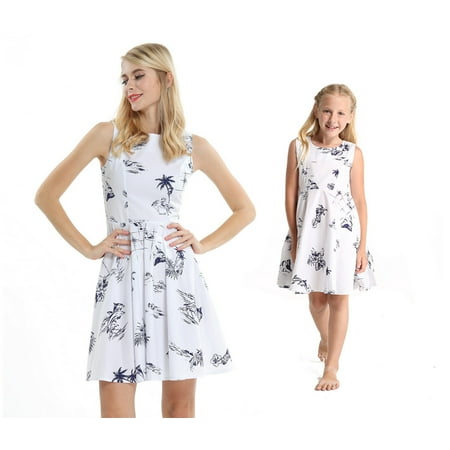 Matching Hawaiian Luau Mother Daughter Vintage Fit and Flare Dresses in Classic Map
Matching Hawaiian Luau Mother Daughter Vintage Fit and Flare Dresses in Classic Map