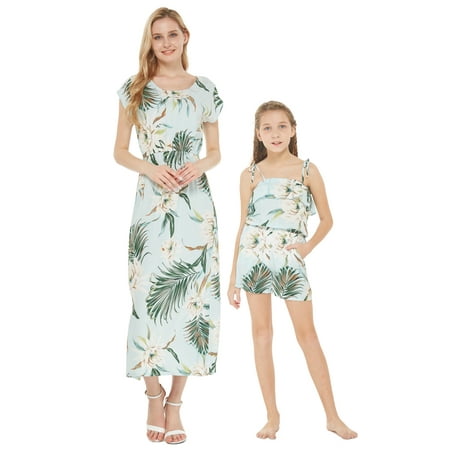 Matching Hawaiian Luau Mother Daughter Maxi Dress and Romper in Wispy Cereus Light Blue
Matching Hawaiian Luau Mother Daughter Maxi Dress and Romper in Wispy Cereus Light Blue