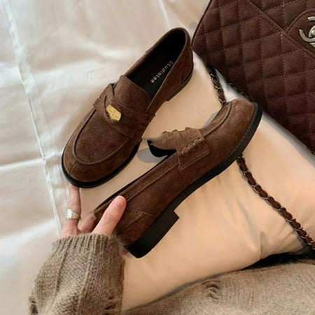 Su Yinyin same style spring new British retro polished small gold coin loafers single-layer shoes women‘s small shoes
Su Yinyin same style spring new British retro polished small gold coin loafers single-layer shoes women‘s small shoes