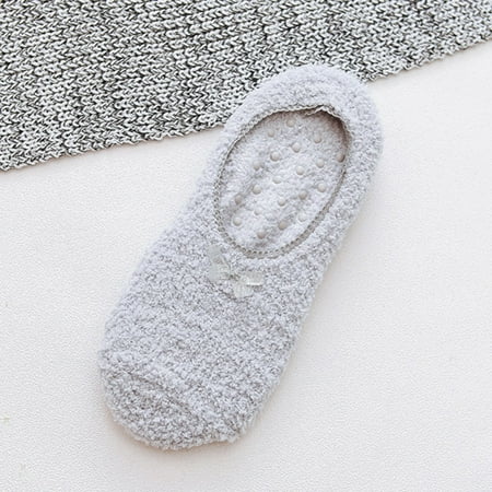 Realyc Lady Socks 1 Pair Keep Warm Soft Stylish Anti-skid Silicone Winter Socks