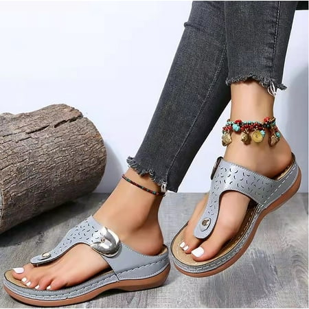 DoubleYi Women Slippers 1 Pair All-match T-Strap Trendy Women Platform Wedge Flip Flops
DoubleYi Women Slippers 1 Pair All-match T-Strap Trendy Women Platform Wedge Flip Flops