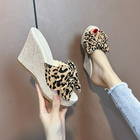 Women‘s Bowknot Decor Wedge Sandals Platform Peep Toe Slip On Sandals Casual Daily Wear Dress Shoes
Women‘s Bowknot Decor Wedge Sandals Platform Peep Toe Slip On Sandals Casual Daily Wear Dress Shoes
