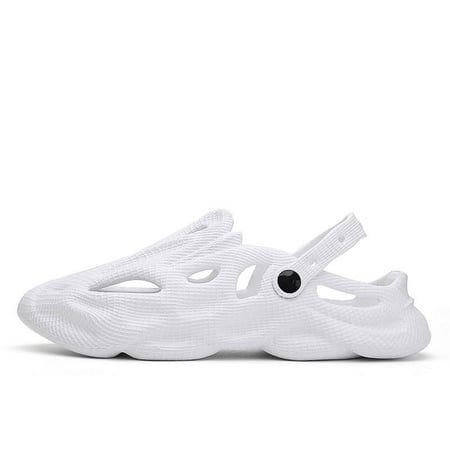 Spring/Summer 2024 New Sandals and Slippers Men‘s Non-slip Breathable Hole Shoes Fashionable All-match Outer Wear Beach Shoes
Spring/Summer 2024 New Sandals and Slippers Men‘s Non-slip Breathable Hole Shoes Fashionable All-match Outer Wear Beach Shoes