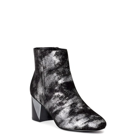 Kendall + Kylie Women s Lenti Metallic Bootie