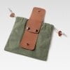 Leather & Canvas Foraging Bag Pouch Bushcraft Storage Bag Easy Looping Around Belt Bag for Camping Hiking
Leather & Canvas Foraging Bag Pouch Bushcraft Storage Bag Easy Looping Around Belt Bag for Camping Hiking