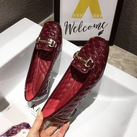 Women Chain Decor Flat Shoes Fashion Solid Color Flats Soft Sole Faux Patent Leather Flat Loafers Women‘s Footwear
Women Chain Decor Flat Shoes Fashion Solid Color Flats Soft Sole Faux Patent Leather Flat Loafers Women‘s Footwear