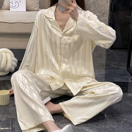 PIKADINGNIS 2 Piece Women Sleepwear Set Autumn New Long Sleeve Lapel Pajamas for Woman Button Silk Fashion Sleepwear Print Sexy Pajama Set
PIKADINGNIS 2 Piece Women Sleepwear Set Autumn New Long Sleeve Lapel Pajamas for Woman Button Silk Fashion Sleepwear Print Sexy Pajama Set