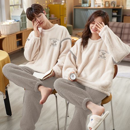 CoCopeaunt Winter Pajamas Women Coral Fleece Homewear Suit Couple Long Pijama Men Thickened Velvet Warm Soft Comfortable Pajamas Set
CoCopeaunt Winter Pajamas Women Coral Fleece Homewear Suit Couple Long Pijama Men Thickened Velvet Warm Soft Comfortable Pajamas Set