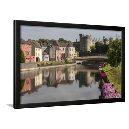 Castle and River Nore, Kilkenny, County Kilkenny, Leinster, Republic of Ireland, Europe Framed Print Wall Art By Rolf Richardson