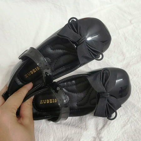 LYCAQL Children Pearl Leather Shoes Fashion Single Shoes with Soft Soles Black Small Leather Shoes Mary Girls Booties Size 2 (Black 10 Toddler)
LYCAQL Children Pearl Leather Shoes Fashion Single Shoes with Soft Soles Black Small Leather Shoes Mary Girls Booties Size 2 (Black 10 Toddler)