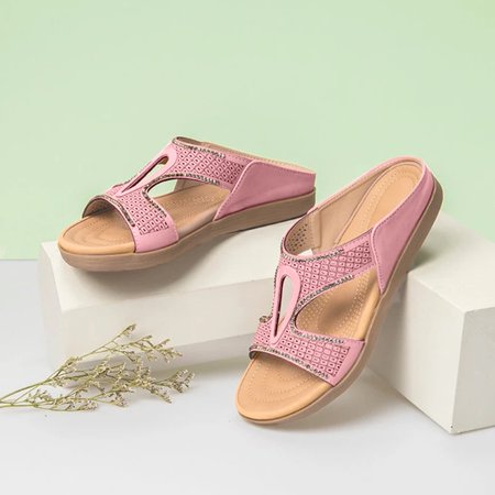 Aayomet Slippers for Women Indoor And Outdoor Womenâs Hollow Out Slippers Ladies Casual Sandals Flat Solid Color Fashion Pink 9
Aayomet Slippers for Women Indoor And Outdoor Womenâs Hollow Out Slippers Ladies Casual Sandals Flat Solid Color Fashion Pink 9