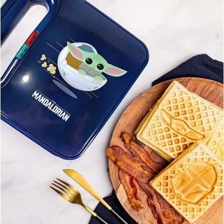 Uncanny Brands Star Wars The Mandalorian Grogu Square Waffle Maker