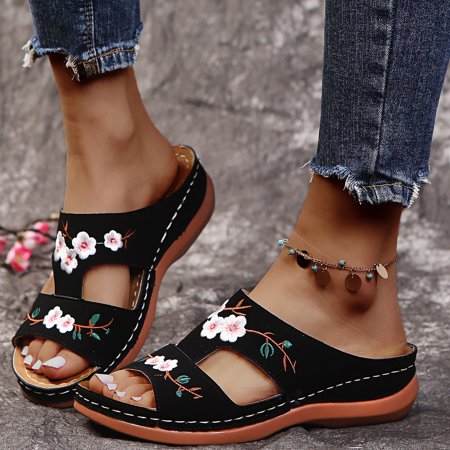 Summer Ladies Fashion Wedge Heel Embroidery Flower Sandals Women s Shoes
Summer Ladies Fashion Wedge Heel Embroidery Flower Sandals Women s Shoes