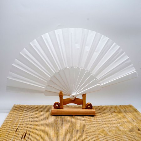 30Pcs Handheld Folding Fans Chinese Fan Oriental Cloth Fabric Fan for Dance Party Wedding Gifts DIY Decoration Home Decorations-White
30Pcs Handheld Folding Fans Chinese Fan Oriental Cloth Fabric Fan for Dance Party Wedding Gifts DIY Decoration Home Decorations-White