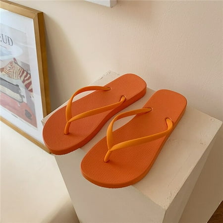 CoCopeaunt Summer Korean Version of the Flat Bottom Flip-flops Female Ins Tide Couple Simple Solid Color Clip-on Beach Slippers Summer
CoCopeaunt Summer Korean Version of the Flat Bottom Flip-flops Female Ins Tide Couple Simple Solid Color Clip-on Beach Slippers Summer