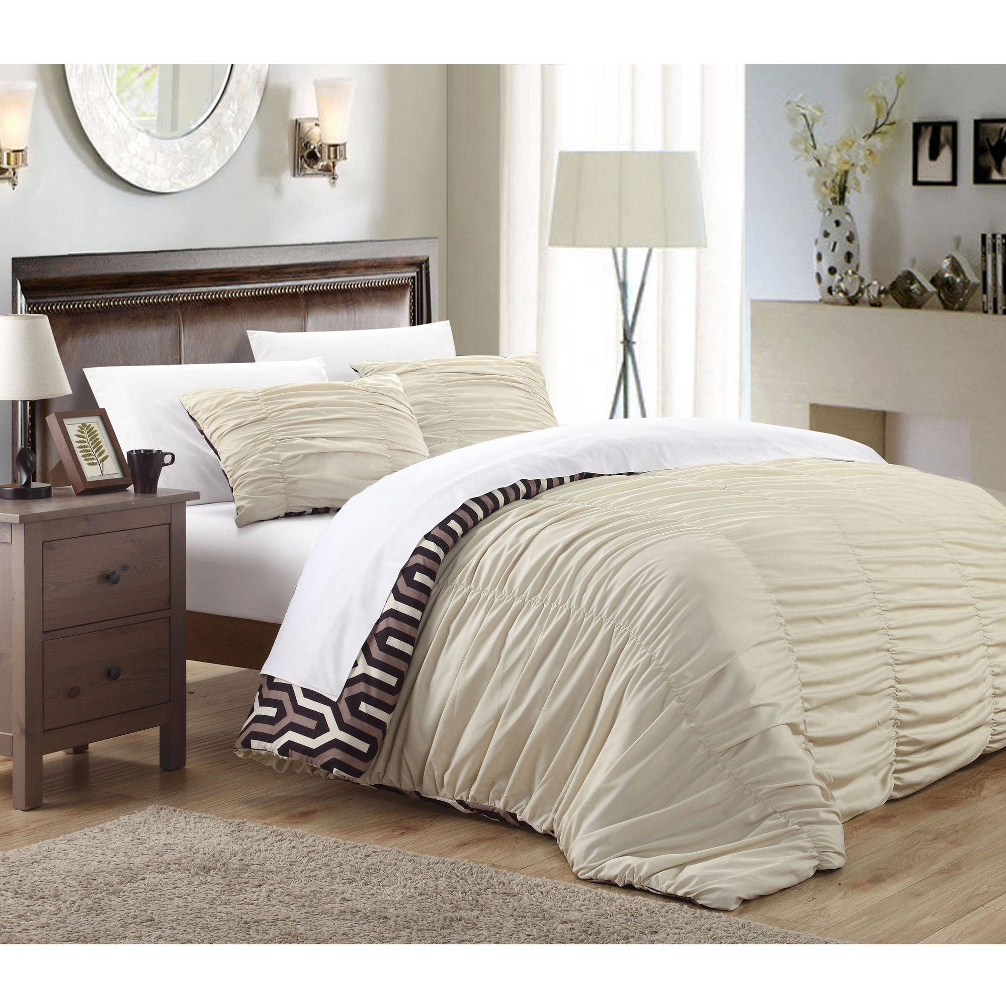 eLuxurySupply ExceptionalSheets Down Alternative Comforter, Duvet Cover