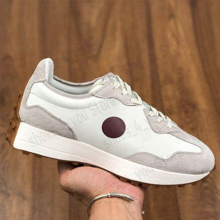 NB327 327 Women Mens Jogging Sport Running Shoes With Socks N327 Designer Sneakers Casablanca Orange White Black Silver Navy Blue Red Gold Outdoor Sports Trainers
NB327 327 Women Mens Jogging Sport Running Shoes With Socks N327 Designer Sneakers Casablanca Orange White Black Silver Navy Blue Red Gold Outdoor Sports Trainers