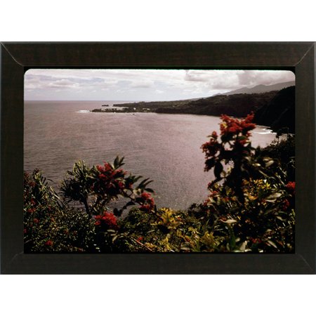 Honomanu Bay-AMEEYE124758 Print 6.75"x10" by American Eyes in a Affordable Brazilian Walnut Medium