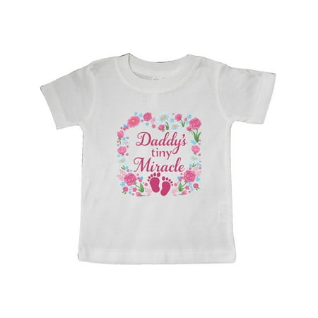 Inktastic Daddy s Tiny Miracle with Pink Flowers and Baby Footprints Gift Baby Boy or Baby Girl T-Shirt
Inktastic Daddy s Tiny Miracle with Pink Flowers and Baby Footprints Gift Baby Boy or Baby Girl T-Shirt