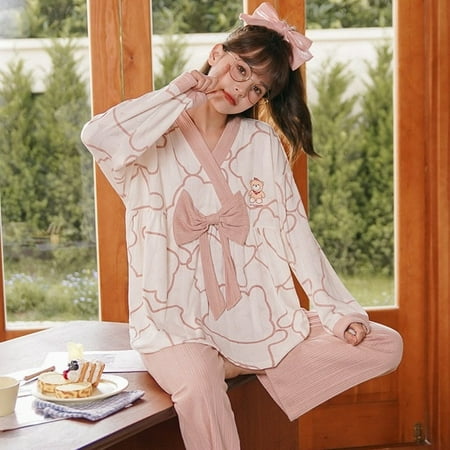 CoCopeaunt Korean version of spring and autumn pajamas female autumn cotton long-sleeved pants set cartoon cute wind home furnishing casual
CoCopeaunt Korean version of spring and autumn pajamas female autumn cotton long-sleeved pants set cartoon cute wind home furnishing casual