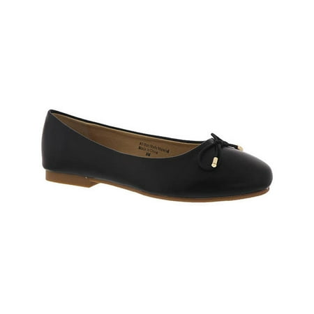 Masseys Womens Grace Faux Leather Slip On Ballet Flats