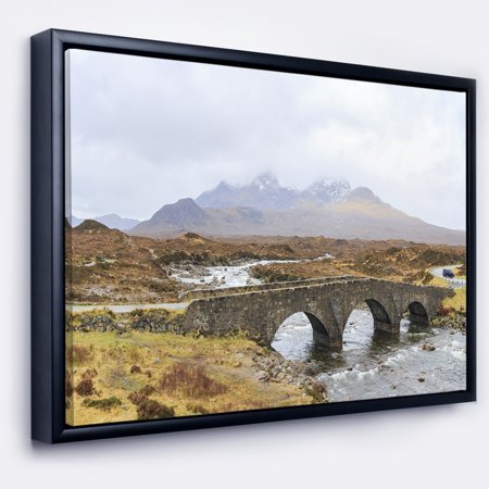 DESIGN ART Designart 'Sligachan Old Bridge Panorama' Landscape Artwork Framed Canvas