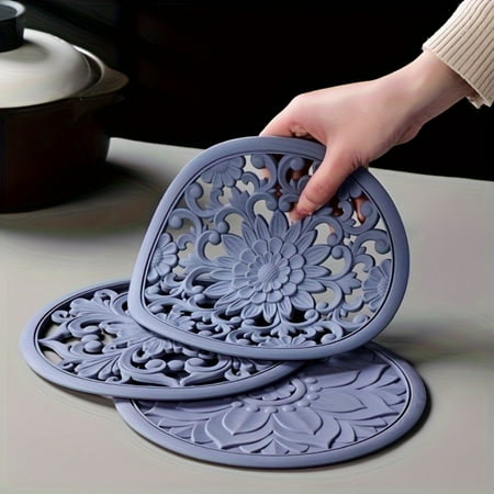ZHSHANTCHDQ Silicone Kitchen Pot Mat Countertop Desktop Multifunctional Heat Insulation Pad Stylish Silicone Placemats for Hot Pots and Plates Durable Kitchen Supplies
ZHSHANTCHDQ Silicone Kitchen Pot Mat Countertop Desktop Multifunctional Heat Insulation Pad Stylish Silicone Placemats for Hot Pots and Plates Durable Kitchen Supplies