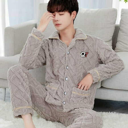 CoCopeaunt Pajamas mens autumn and winter Korean version of thickened velvet mens coral velvet winter warm suit long-sleeved home wear
CoCopeaunt Pajamas mens autumn and winter Korean version of thickened velvet mens coral velvet winter warm suit long-sleeved home wear