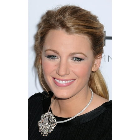 Blake Lively At Arrivals For Memorial Sloan Kettering Annual Fall Gala Sponsored By Chanel Four Seasons Restaurant New York Ny November 4 2009 Photo By Quoin PicsEverett Collection Photo Print