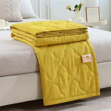 Foqnuq Cooling Cotton Quilt for Summer - Breathable Machine Washable Perfect for Travel and Naps
Foqnuq Cooling Cotton Quilt for Summer - Breathable Machine Washable Perfect for Travel and Naps