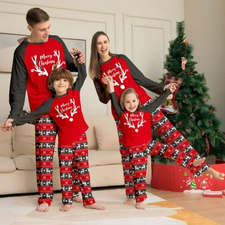 SILVERCELL Deer Head or Letter or Carriage Printed Long Sleeved Crew Neck Top and Long Pants Christmas Family Pajamas Outfit
SILVERCELL Deer Head or Letter or Carriage Printed Long Sleeved Crew Neck Top and Long Pants Christmas Family Pajamas Outfit