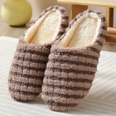Women Fluffy Home Slippers Soft & Comrotable Indoor Slippers