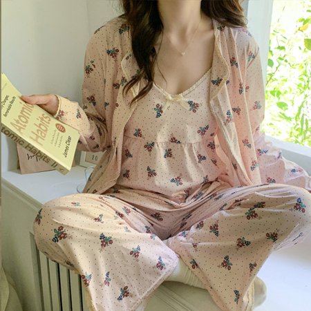 PIKADINGNIS Women Pajamas Set Sling Cotton Pajamas 3 Peices Sleepwear for Women Long Sleeves Breathable Sexy Robe Homewear SexyTop Trousers
PIKADINGNIS Women Pajamas Set Sling Cotton Pajamas 3 Peices Sleepwear for Women Long Sleeves Breathable Sexy Robe Homewear SexyTop Trousers