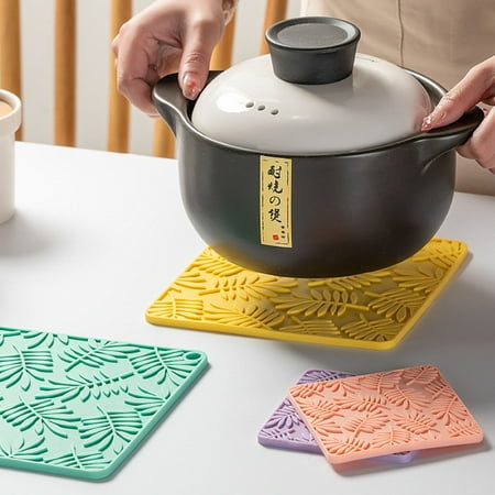 KAOU Coaster Pad 3D Leaves Pattern Heat Insulation Non-slip Square Silicone Mat Anti-scald Water Cup Coasters Kitchen Supplies
KAOU Coaster Pad 3D Leaves Pattern Heat Insulation Non-slip Square Silicone Mat Anti-scald Water Cup Coasters Kitchen Supplies