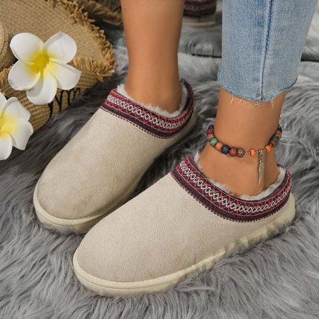 2024 autumn and winter new lace ethnic fashion snow boots plus size ladies shoes padded cotton shoes
2024 autumn and winter new lace ethnic fashion snow boots plus size ladies shoes padded cotton shoes