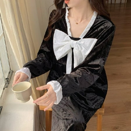 DanceeMangoo Autumn Winter New Warm Flannel Womens Pajamas Set Long-sleeved Trousers Two-piece Set Sweet Soft Home Wear Clothes for Women
DanceeMangoo Autumn Winter New Warm Flannel Womens Pajamas Set Long-sleeved Trousers Two-piece Set Sweet Soft Home Wear Clothes for Women