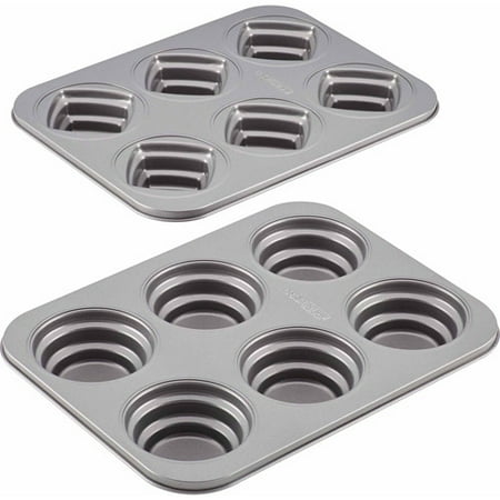 Cake Boss Specialty Bakeware 2-Piece Round and Square Molded Cookie Pan Set