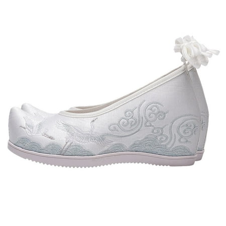 NUOLUX 1 Pair Ethnic Style Cloth Shoes Minority Embroidered Cloth Shoes (White)