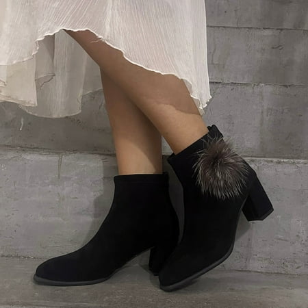 Christmas Ladies British Style Solid Color Suede Square Toe High Heel Back Zipper Fashion Short Boots
Christmas Ladies British Style Solid Color Suede Square Toe High Heel Back Zipper Fashion Short Boots