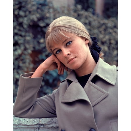 Julie Christie Stretched Canvas - (8 x 10)