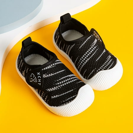 Children s canvas shoes in spring and autumn with breathable mesh for boys and girls in kindergarten
Children s canvas shoes in spring and autumn with breathable mesh for boys and girls in kindergarten