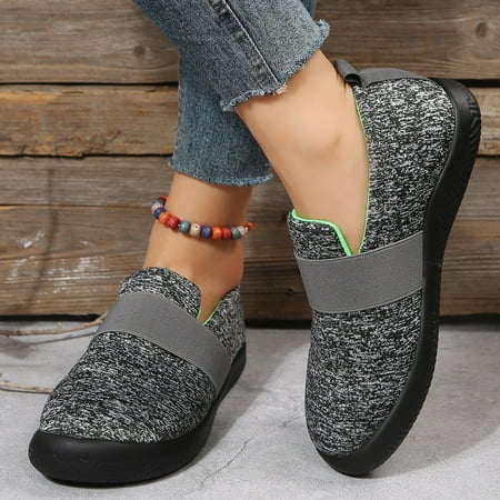 Lightweight Knitted Slip On Sneakers Casual Soft Sole Mesh Running Shoes Women‘s Footwear 
Lightweight Knitted Slip On Sneakers Casual Soft Sole Mesh Running Shoes Women‘s Footwear