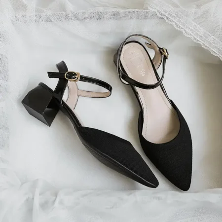 Women‘s Pointed Toe Knit Sandals Ankle Strap Chunky Heel Closed Toe High Heels Women‘s Fashion Pumps
Women‘s Pointed Toe Knit Sandals Ankle Strap Chunky Heel Closed Toe High Heels Women‘s Fashion Pumps