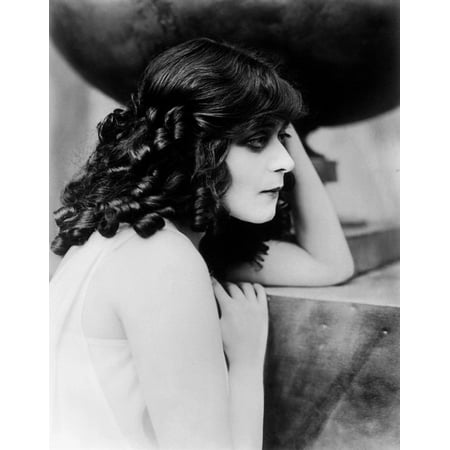 Salome Theda Bara 1918 Tm And Copyright ??20Th Century-Fox Film Corp. All Rights Reserved Photo Print - Item # VAREVCMBDSALOFE003H