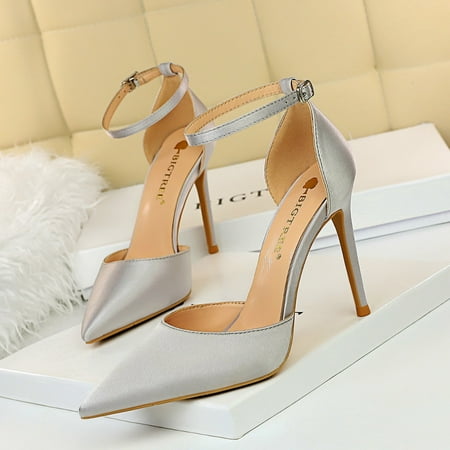 Women‘s Pointed Toe Pumps Stiletto Ankle Strap Solid Color Sandals Women‘s High Heels
Women‘s Pointed Toe Pumps Stiletto Ankle Strap Solid Color Sandals Women‘s High Heels