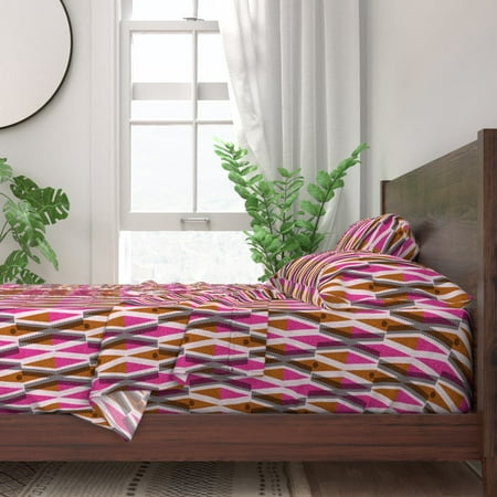 Pink Mod Xs Afrocentric Geometric Pinks 100% Cotton Sateen Sheet Set by Roostery