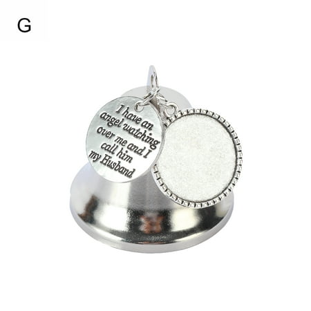 ZEAVAN 1 Set Bell Pendant Exquisite Portable Metal Eye-catching Hanging DIY Pendant Sublimation Ornament for Home
ZEAVAN 1 Set Bell Pendant Exquisite Portable Metal Eye-catching Hanging DIY Pendant Sublimation Ornament for Home