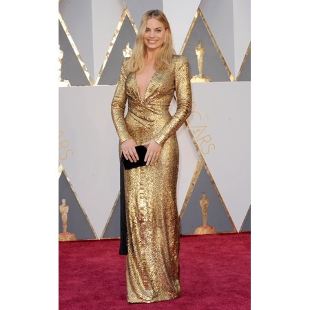 Margot Robbie At Arrivals For The 88Th Academy Awards Oscars 2016 - Arrivals 1 The Dolby Theatre At Hollywood And Highland Center Los Angeles Ca February 28 2016 Photo By Elizabeth GoodenoughEverett C